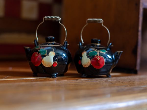 Vintage Salt and Pepper Shakers - Black tea pots with hand painted fruit