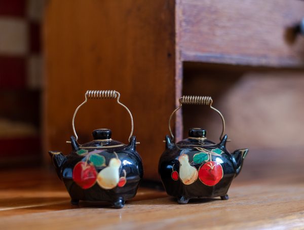 Vintage Salt and Pepper Shakers - Black tea pots with hand painted fruit