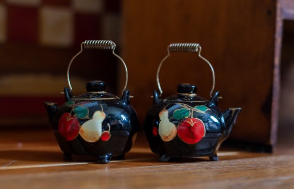 Vintage Salt and Pepper Shakers - Black tea pots with hand painted fruit