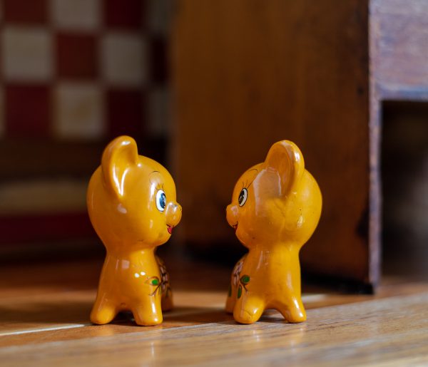 Vintage Salt Pepper Shaker set Cubs