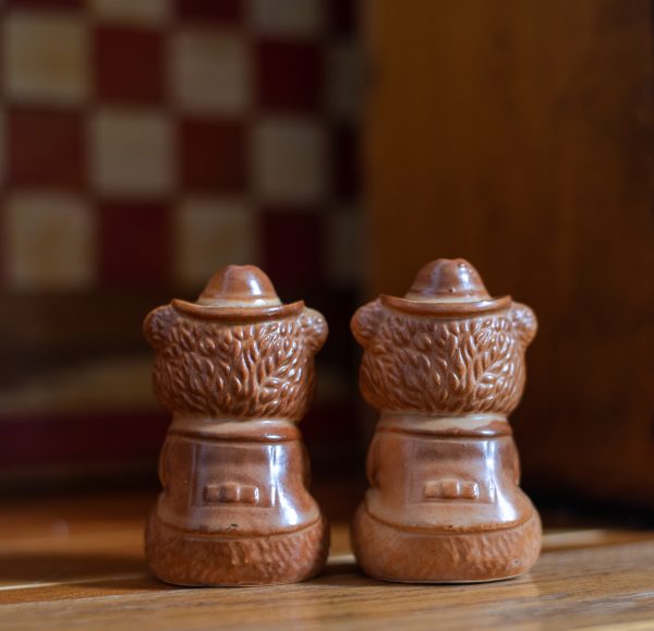 THRIFTCO Vintage Salt Pepper Shaker set SMOKEY THE BEAR