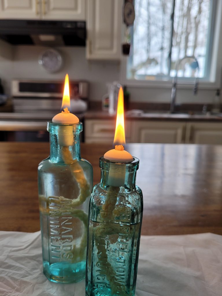 DIY Oil Lantern With Vintage Bottles 